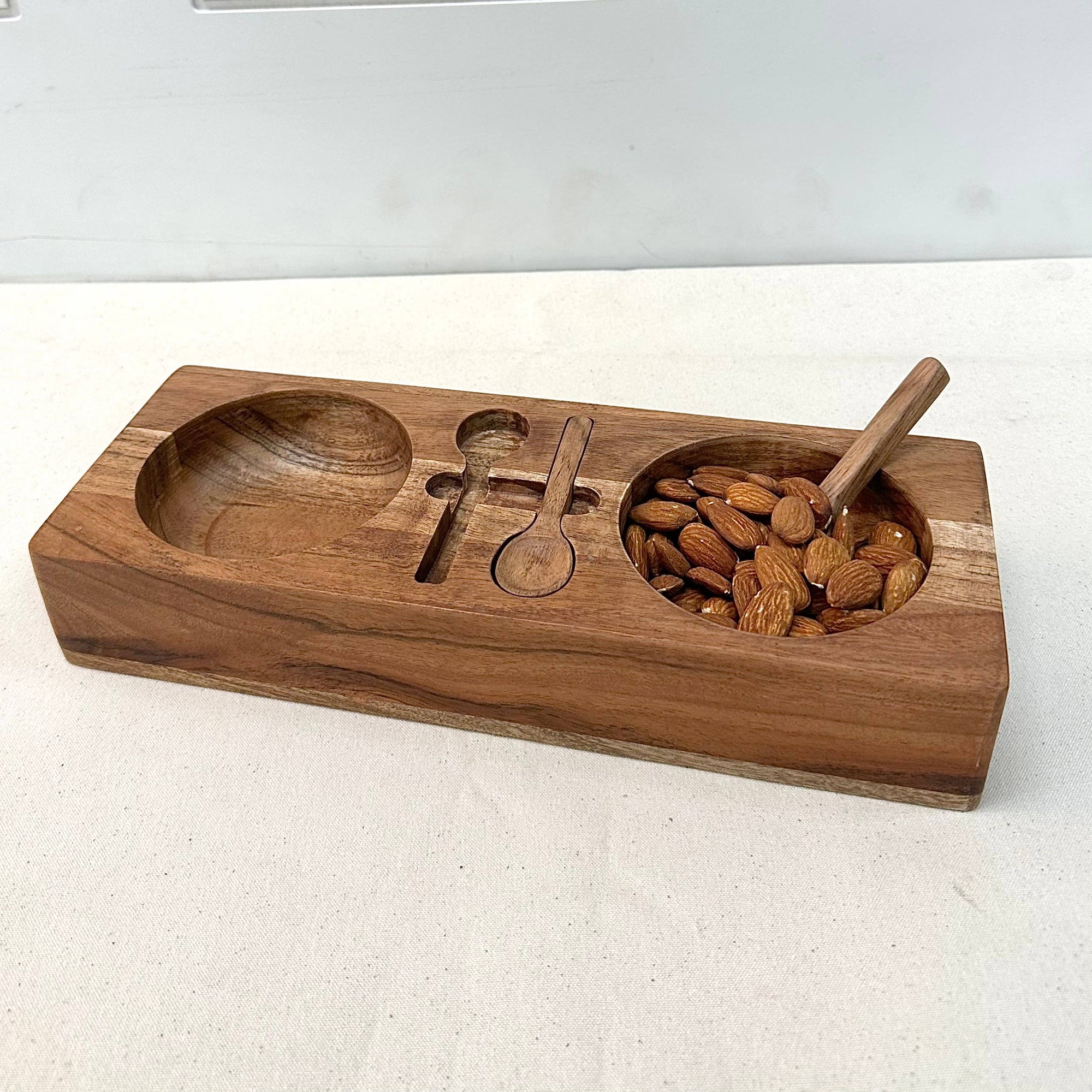 India Handicrafts Inc - EcoServe 3-Section Wooden Tray with Spoons