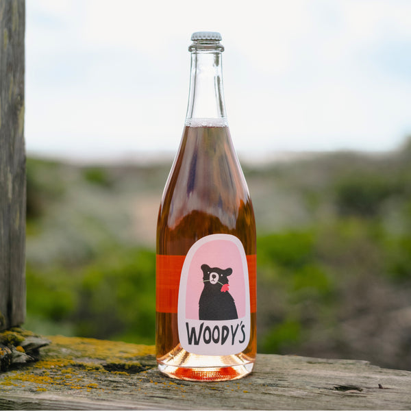 Woody's Non-Alcoholic Sparkling Rosé (750ml)