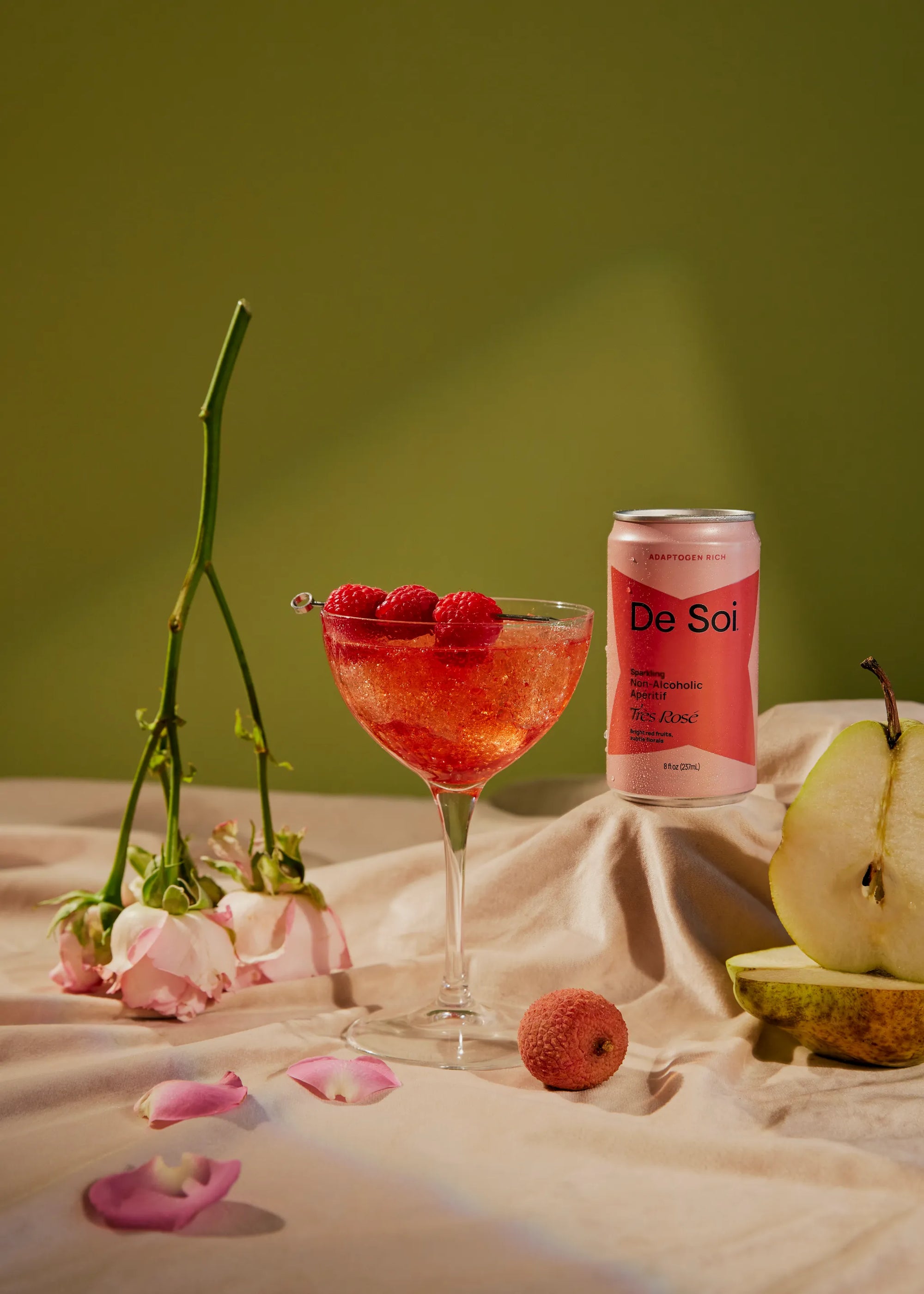 De Soi Très Rosé - 4 pack of 8 fl oz Single Serving Cans