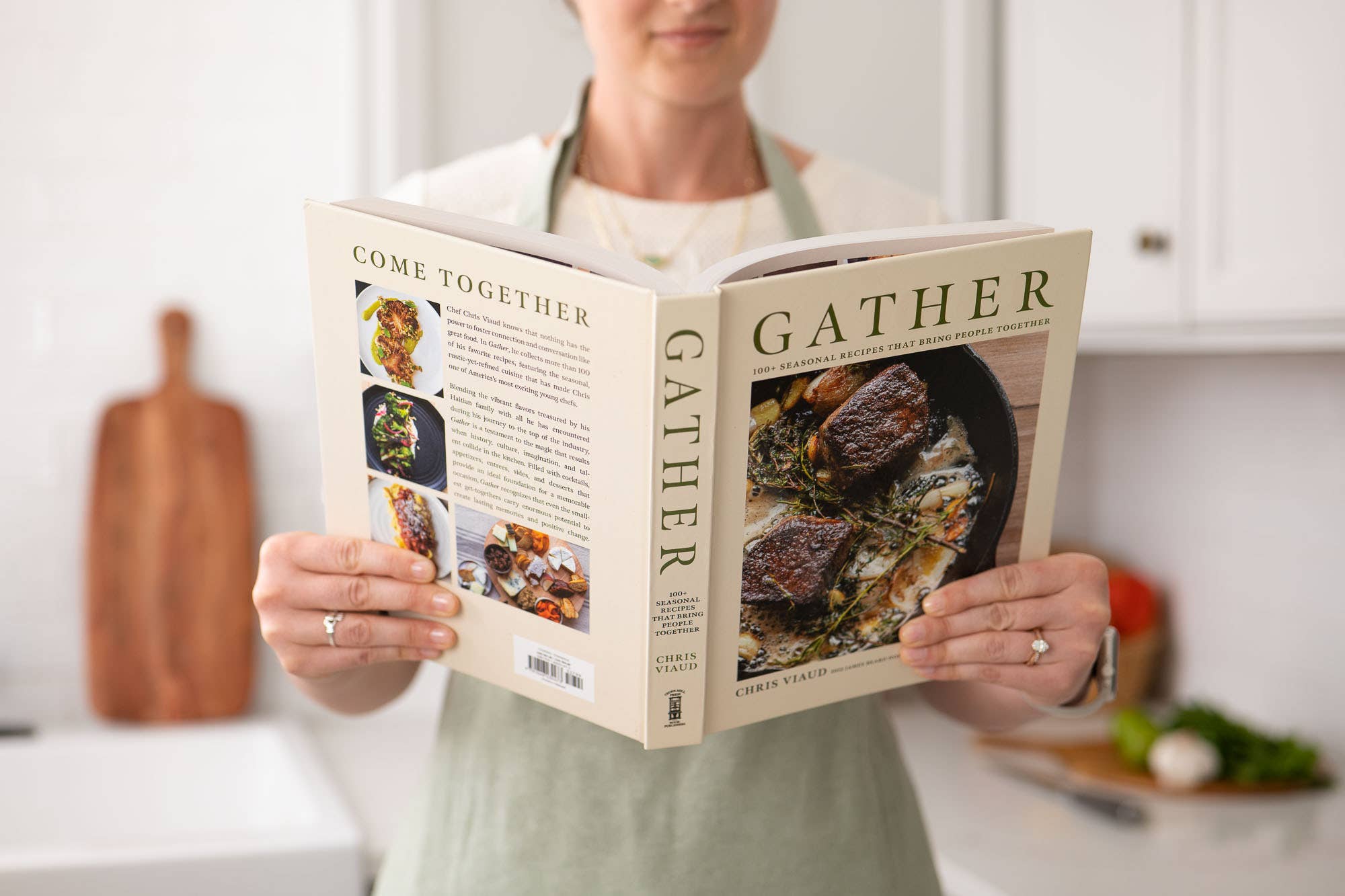 HarperCollins Focus - Gather: 100 Seasonal Recipes that Bring People Together