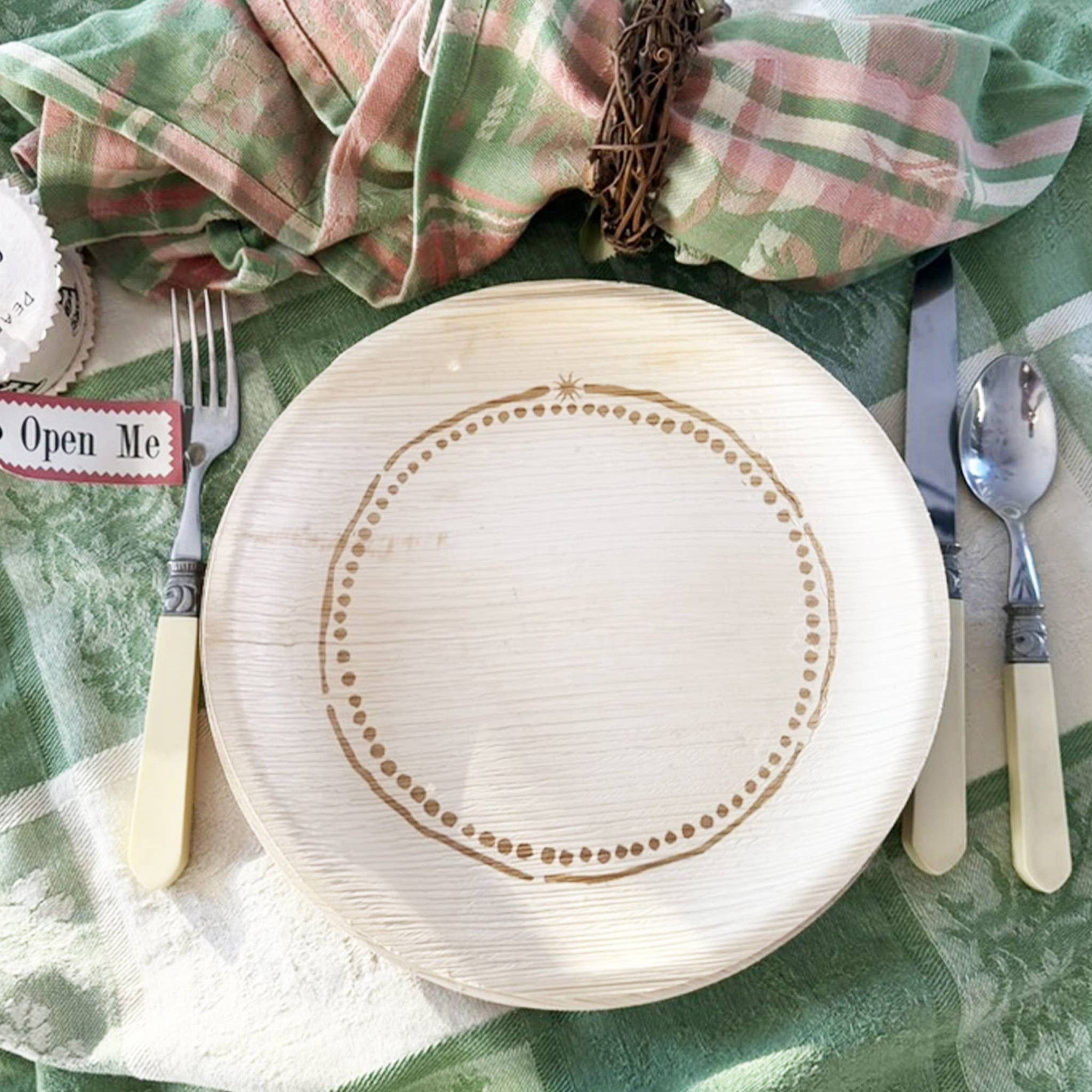Compostable Palm Leaf Plates | Round & Round | 8 inch (Package of 8)