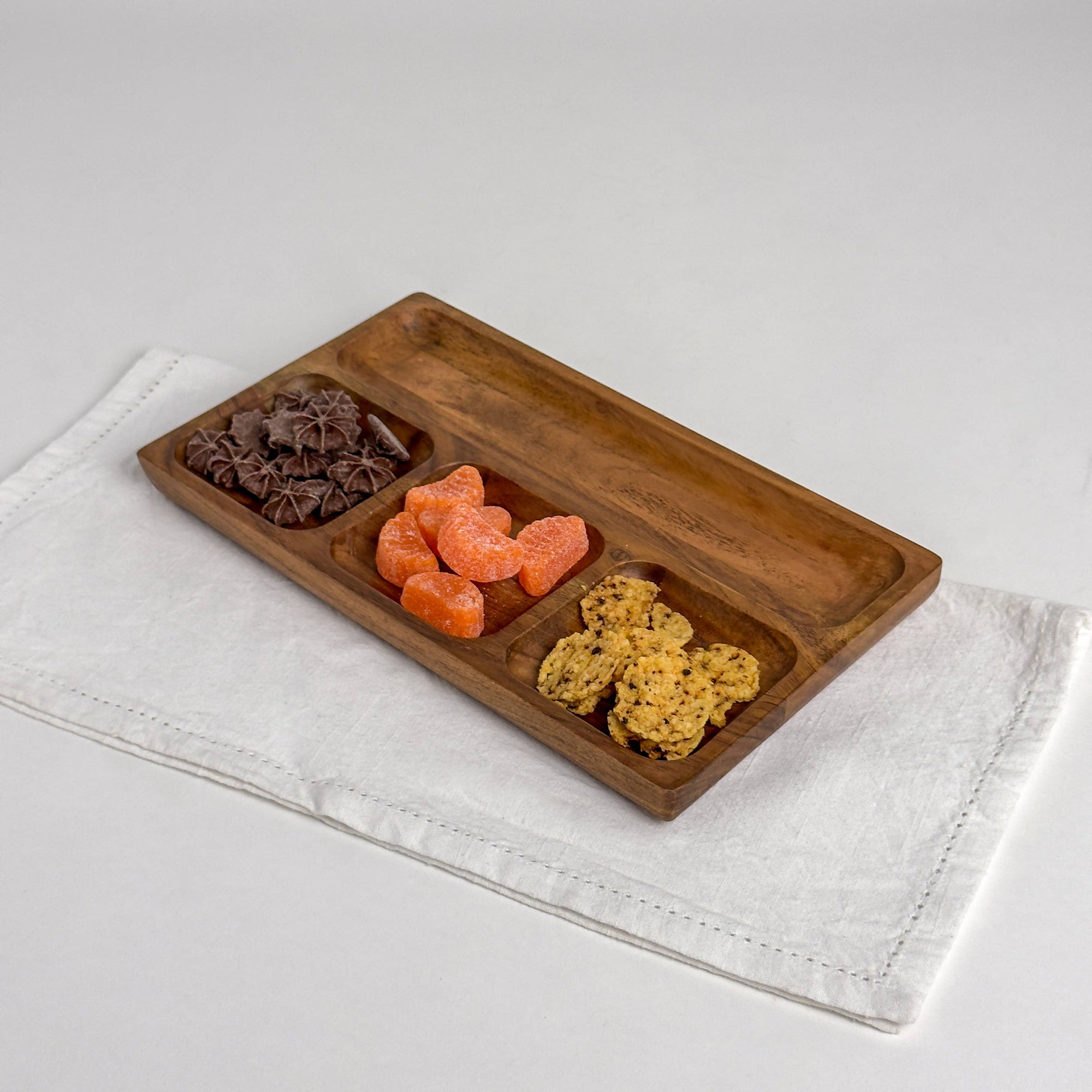 India Handicrafts Inc - Rustic Wood 4-Section Rectangle Tray