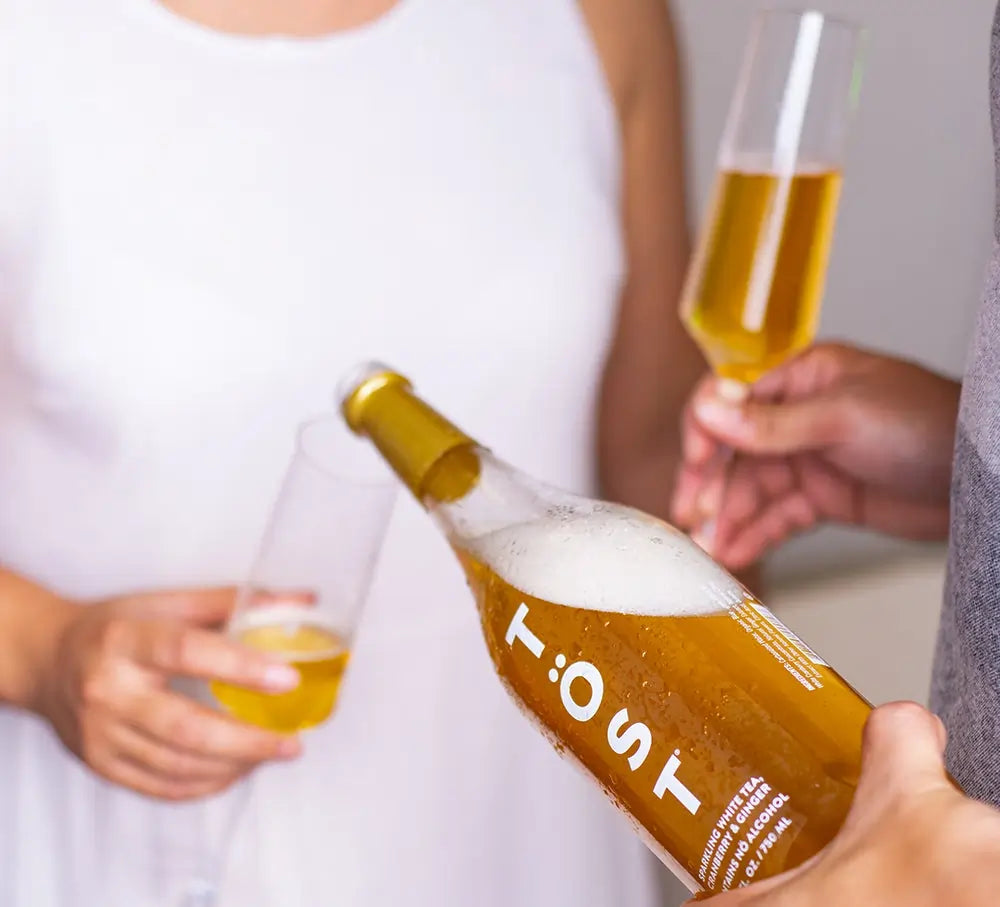 TOST Sparkling White Tea, Cranberry & Ginger - 750mL