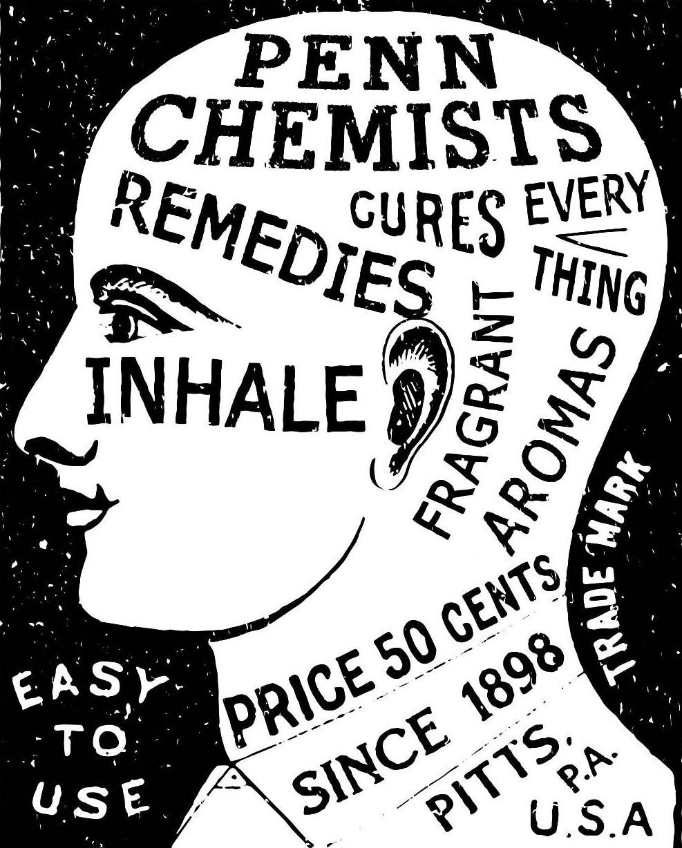 PENN CHEMISTS - HEMINGWAY 10 OZ CLASSIC CANDLE