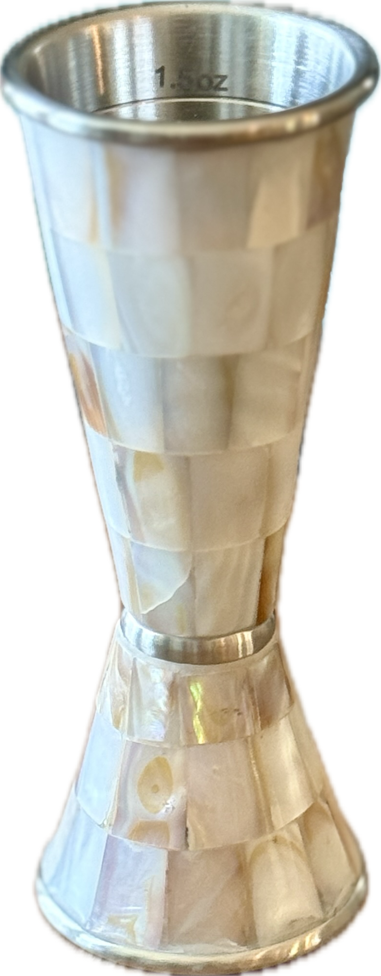 Bull in China - Mother of Pearl Collection | Japanese-Style Jigger