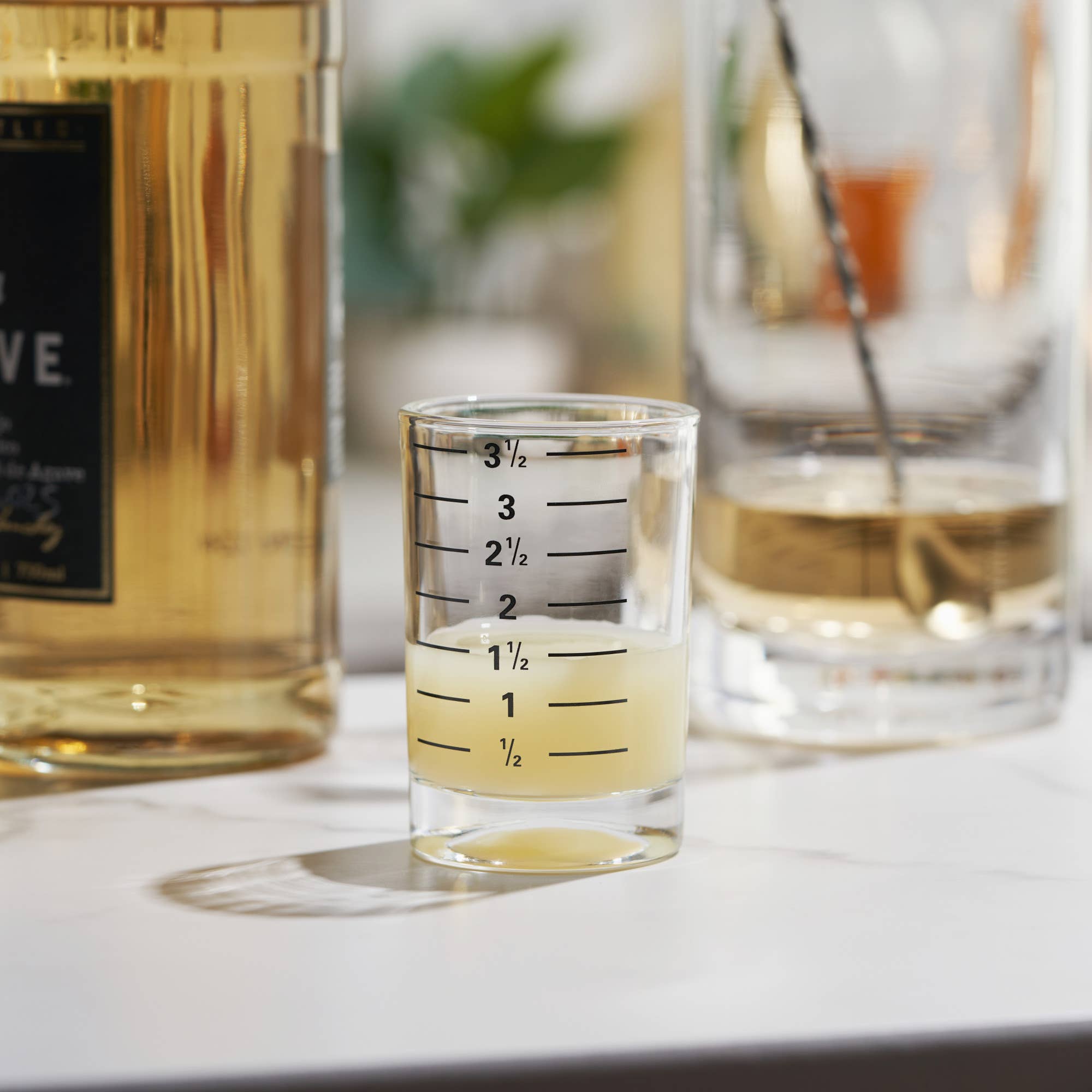 Large Shot Glass with Printed Measurements 4 oz